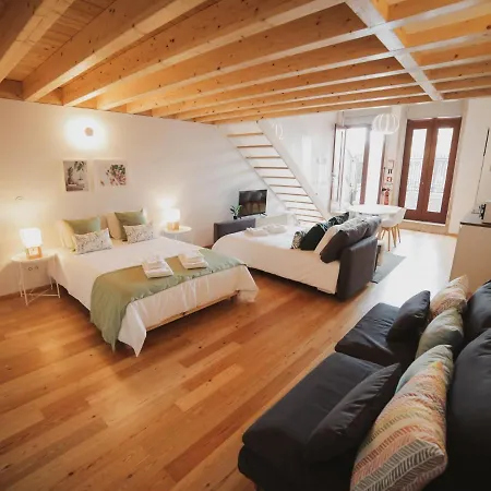 Appartement Guest Batalha Garden Oporto