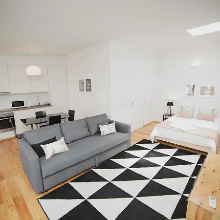 Guest Batalha Garden Appartement Oporto